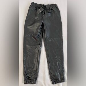 21 Saints Buckle Juniors Pants‎ Sz Medium Black Pull On Faux Leather Joggers NWT